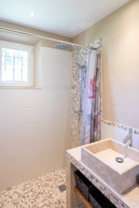 Au petit Mas. Location maison avec piscine à St rémy de provence