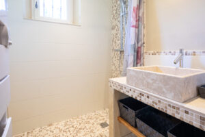 Au petit Mas. Location maison avec piscine à St rémy de provence